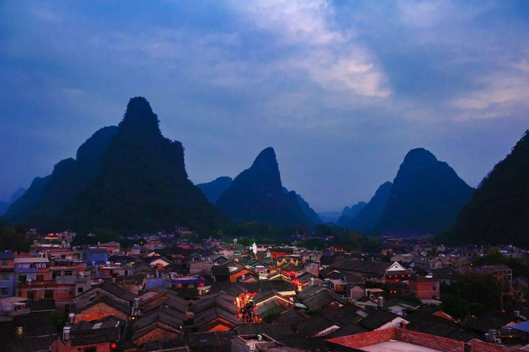 广西的地域特色与文化发展概览